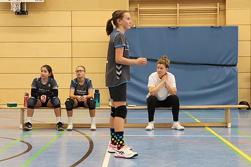 U13