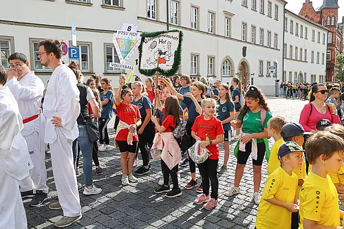 Volksfestumzug