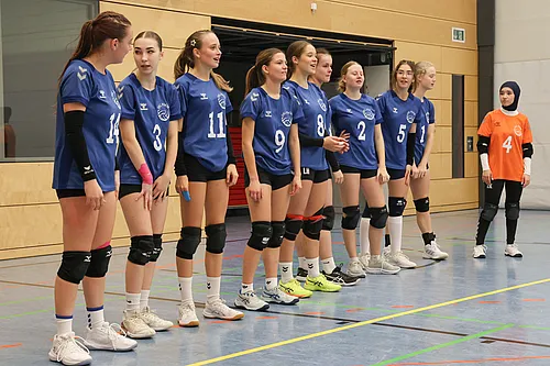 U18