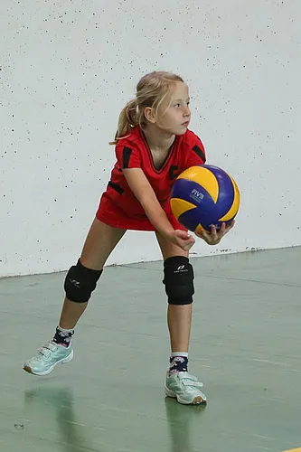 U12