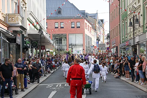 Volksfestumzug
