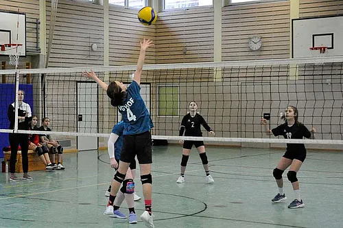 U13 OM