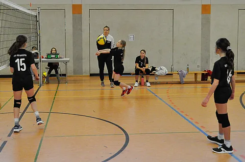 U13