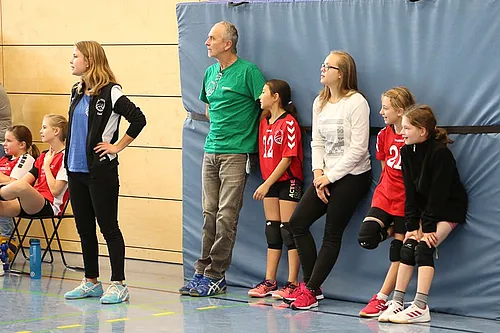 U13