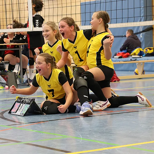 NB U12w