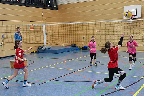 NB U12w