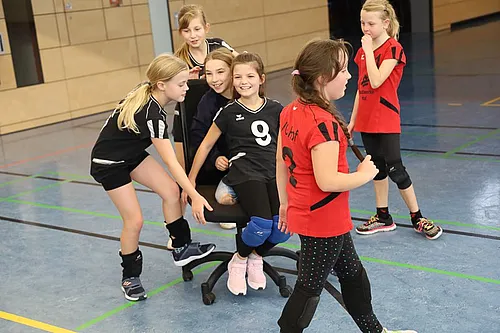 U12 U16