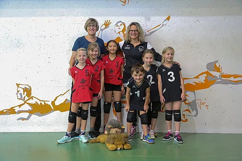 U12