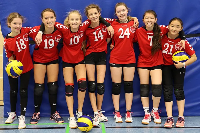U16 U18