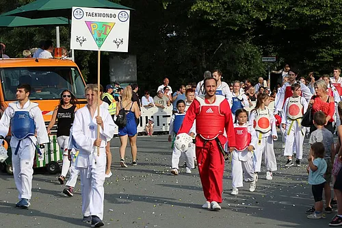 Volksfestumzug