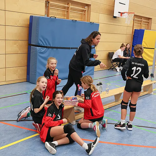 U13