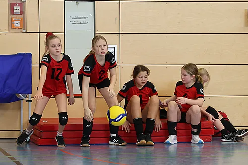 U12 NB