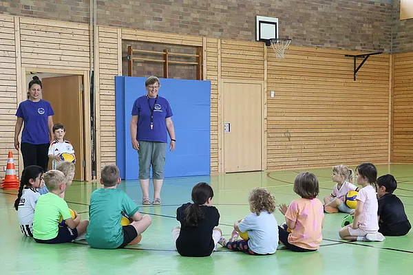 Endlich wieder eine Ballspielgruppe