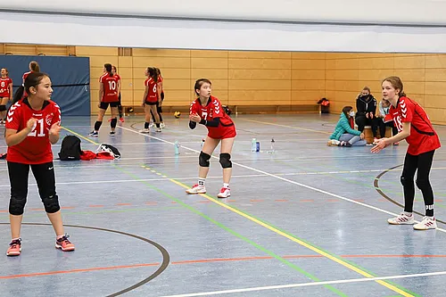 U16 U18