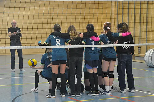 OM U16