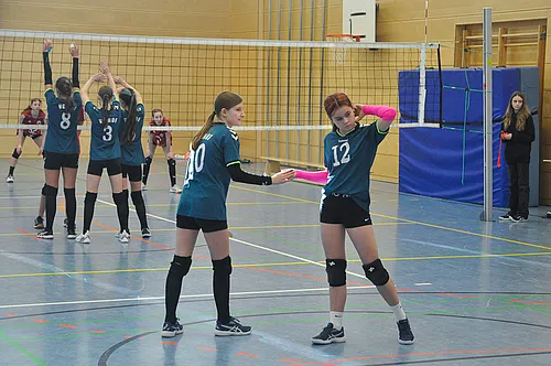 OM U16