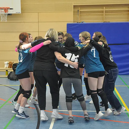 OM U16