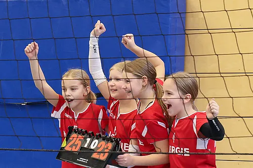 NB U12w