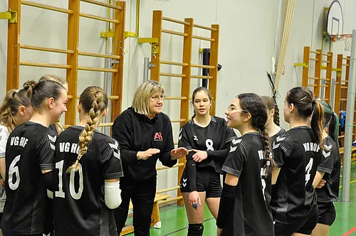 U16 NB