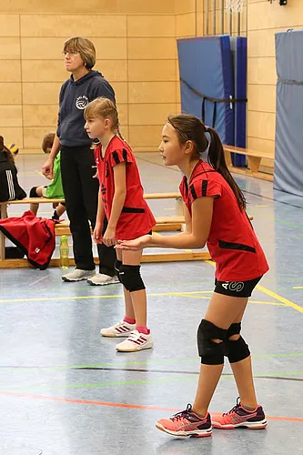 U12