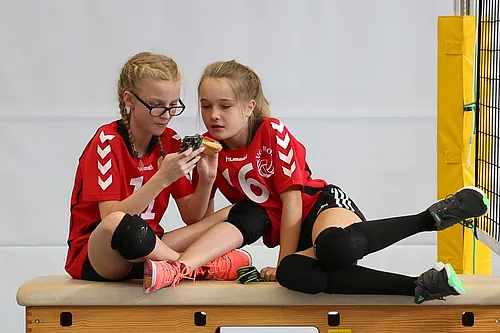 U13