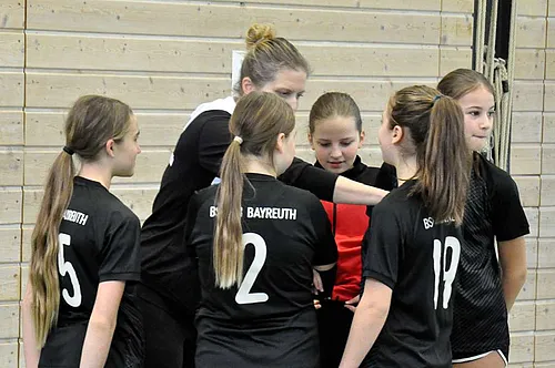U13 OM