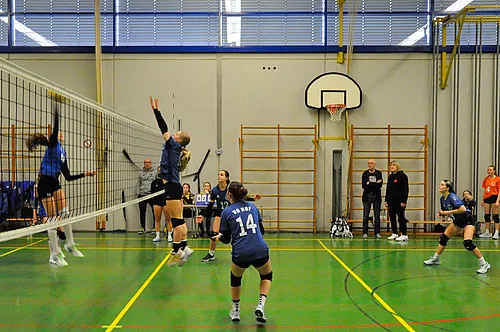 U16 NB