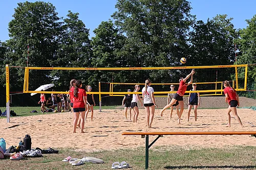Einweihung des Beachplatzes