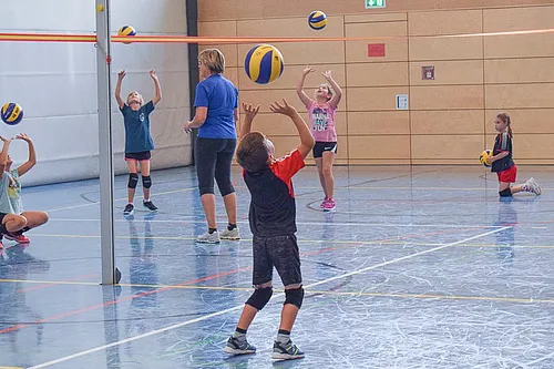 Spass am Volleyball mit Ulli
