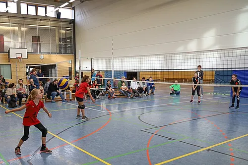 U12 U16
