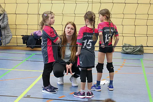 U11