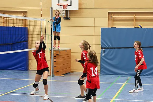 U14