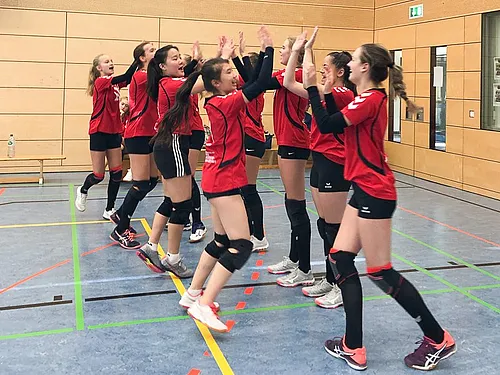 U16 U18