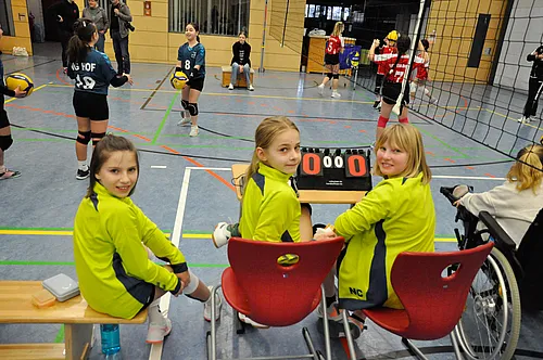 U12 OM