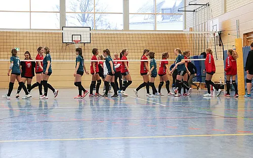 Gemeinsam gegeneinander