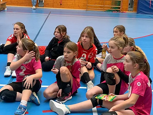 U13
