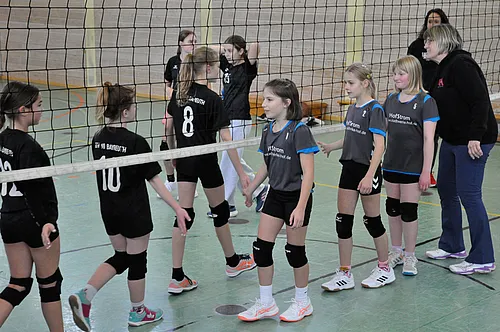 U13